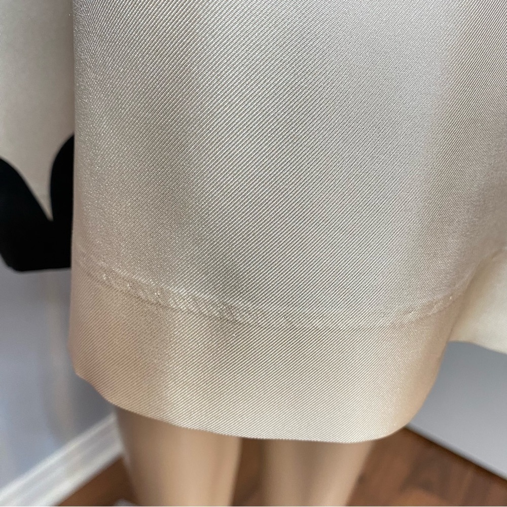 Elegant & Classy Black and Cream Floral Dress 100% Silk - Size 10 - Picture 12 of 15